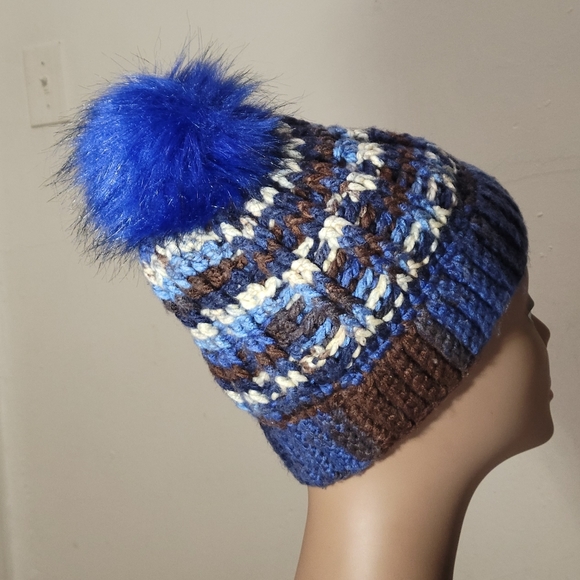 Multi Blend Blue Beanie Slouchly / Pom Pom - Picture 5 of 5